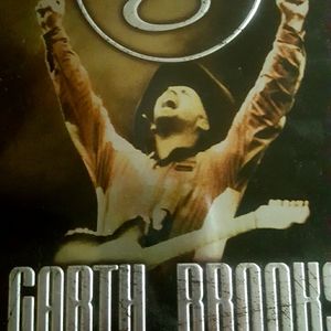 Garth Brooks 5cd set in collector tin